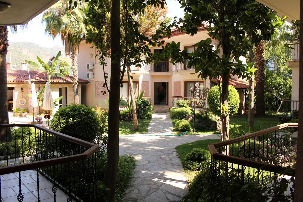 Nirvana Hotel Гьочек Екстериор снимка