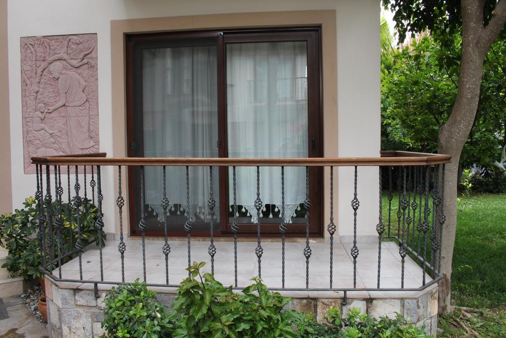 Nirvana Hotel Гьочек Екстериор снимка