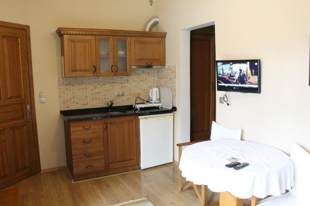 Nirvana Hotel Гьочек Екстериор снимка