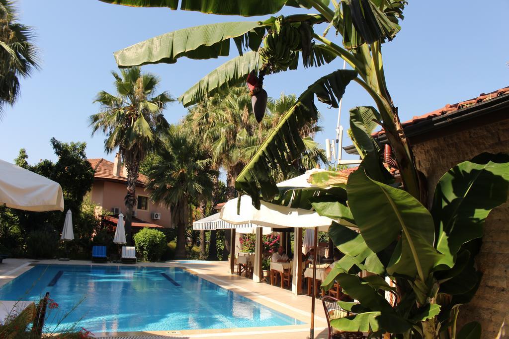 Nirvana Hotel Гьочек Екстериор снимка