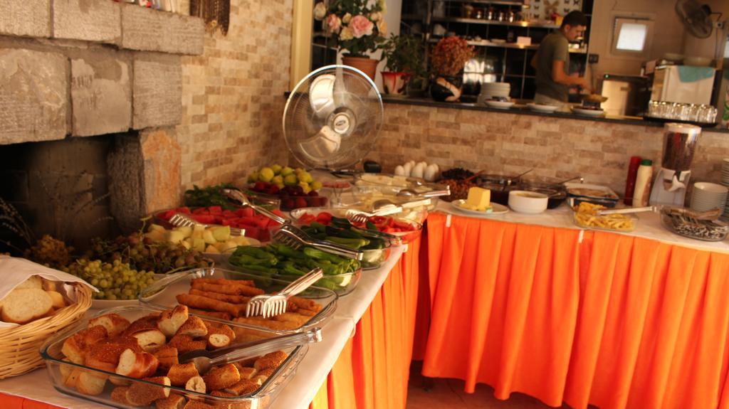Nirvana Hotel Гьочек Екстериор снимка